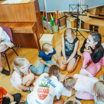 Lai top! 1. diena - Foto SMMS skolotāji un audzēkņi