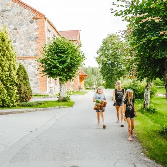 Lai top! 1. diena - Foto SMMS skolotāji un audzēkņi