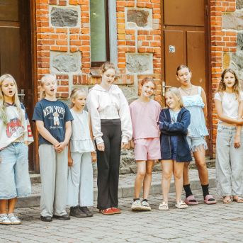 Lai top! 1. diena - Foto SMMS skolotāji un audzēkņi