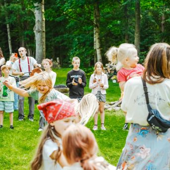 Lai top! 1. diena - Foto SMMS skolotāji un audzēkņi