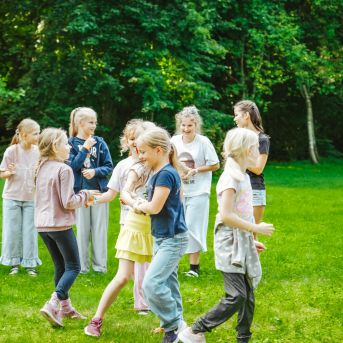Lai top! 1. diena - Foto SMMS skolotāji un audzēkņi
