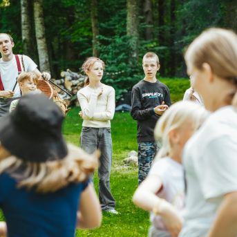 Lai top! 1. diena - Foto SMMS skolotāji un audzēkņi