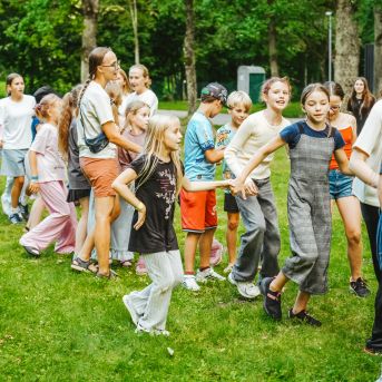 Lai top! 1. diena - Foto SMMS skolotāji un audzēkņi