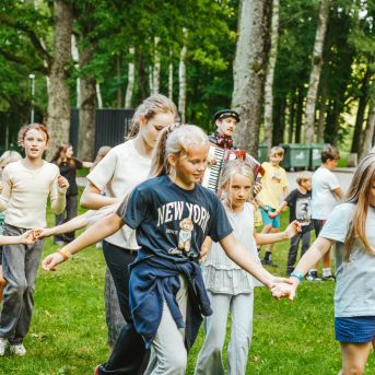 Lai top! 1. diena - Foto SMMS skolotāji un audzēkņi
