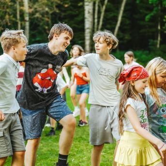 Lai top! 1. diena - Foto SMMS skolotāji un audzēkņi