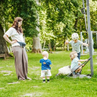 Lai top! 1. diena - Foto SMMS skolotāji un audzēkņi