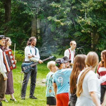 Lai top! 1. diena - Foto SMMS skolotāji un audzēkņi