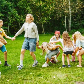 Lai top! 1. diena - Foto SMMS skolotāji un audzēkņi