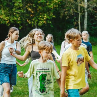 Lai top! 1. diena - Foto SMMS skolotāji un audzēkņi