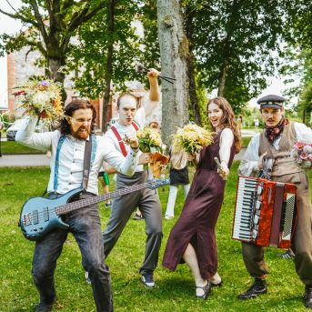 Lai top! 1. diena - Foto SMMS skolotāji un audzēkņi