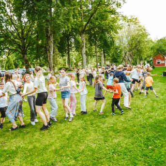 Lai top! 1. diena - Foto SMMS skolotāji un audzēkņi