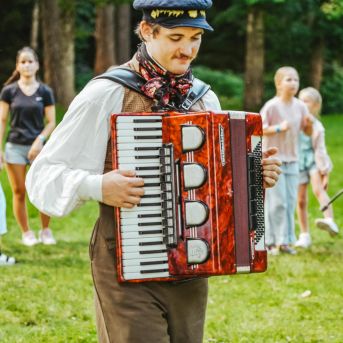Lai top! 1. diena - Foto SMMS skolotāji un audzēkņi