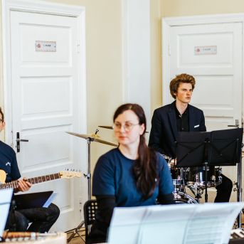 Ciemos Lēdurgā - Foto Oskars Stolers un Anna Portere