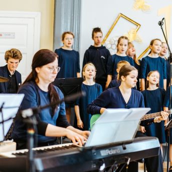 Ciemos Lēdurgā - Foto Oskars Stolers un Anna Portere